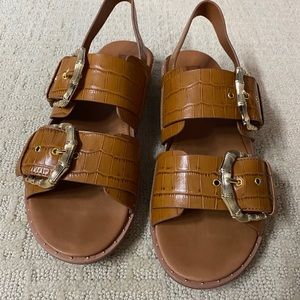 Women’s Fitflop leather sandals